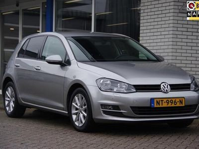 tweedehands VW Golf VII 1.6 TDI Lounge AUTOMAAT Navigatie Stoelverwarming