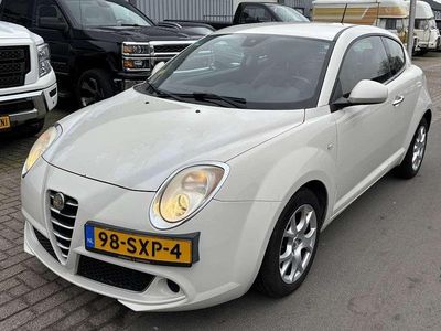 Wit Occasion 2012 Alfa Romeo MiTo Distinctive Hatchback | € 1.750 (Goede deal)