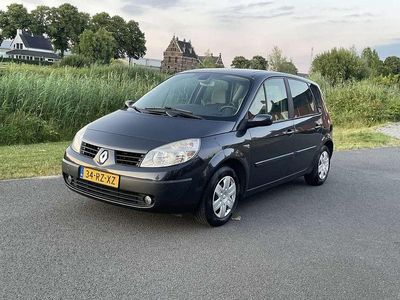 Renault Scénic II