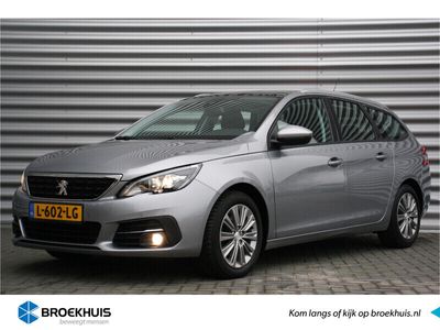 tweedehands Peugeot 308 SW 1.2 PURETECH 130PK ALLURE AUTOMAAT / NAVI / CLIMA / PDC / 16" LMV / CAMERA / PANO. DAK / WINTERPAKKET / BLUETOOTH / CRUISECONTROL / NIEUWSTAAT !!