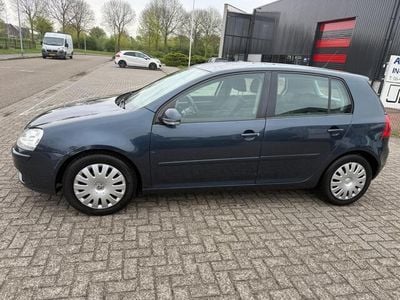 VW Golf V