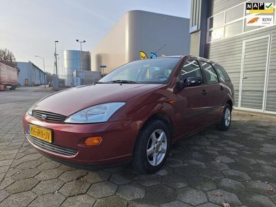 tweedehands Ford Focus Wagon 1.4-16V Ambiente / NAP / TREKHAAK /