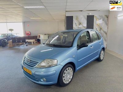 Blauw (metallic) Gebruikt 2003 Citroën C3 Exclusive Hatchback | € 2.795 (Iets duurder)