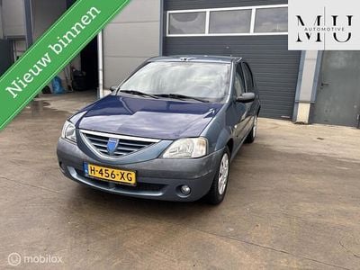 Blauw Gebruikt 2007 Dacia Logan Lauréate Sedan | € 1.250 (Eerlijke prijs)