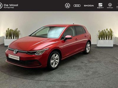 Rood Occasion 2023 VW Golf VIII Business Hatchback | € 22.395 (Goede deal)