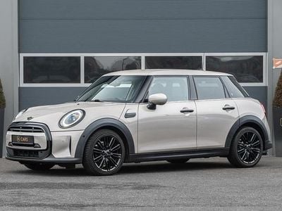Grijs (metallic) Occasion 2022 Mini ONE Business Hatchback | € 22.950 (Eerlijke prijs)