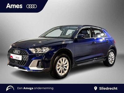 Blauw Gebruikt 2024 Audi A1 Advanced Hatchback | € 29.995 (Eerlijke prijs)
