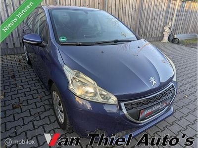 Blauw (metallic) Gebruikt 2014 Peugeot 208 Active Hatchback | € 4.999 (Goede deal)