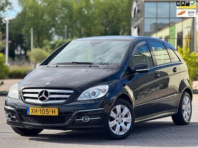 Mercedes B200