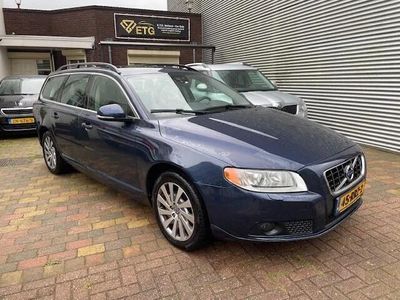 tweedehands Volvo V70 1.6 T4 Limited Edition / Airco / Leer / Boekjes aanwezig / NAP