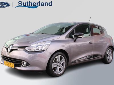 Grijs Occasion 2015 Renault Clio IV Night&Day Hatchback | € 7.450 (Eerlijke prijs)
