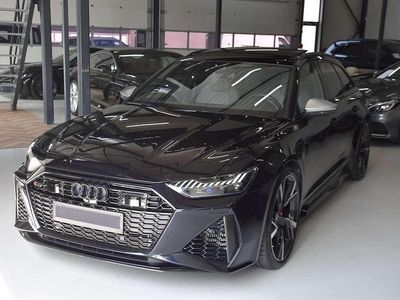 Zwart Occasion 2022 Audi RS6 Exclusive Stationwagen | € 99.990