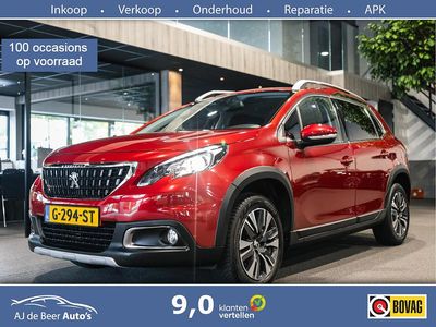 Rood, metallic lak Occasion 2019 Peugeot 2008 Allure SUV | € 10.490 (Eerlijke prijs)