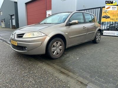 Occasion Renault Mégane III Business 112 PK (82 kW) 2008 Beige Hatchback