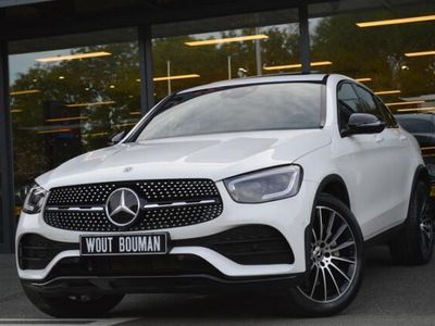 tweedehands Mercedes 300 GLC-KLASSE Coupé4MATIC AMG Navi Led Dak Widescreen Sfeer Camera Night Trekh. Pdc