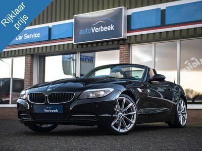 tweedehands BMW 501 Z4 Roadster sDrive23i Executive SportAut. | Canberrabeige Leder Sportstoelen | Memory Seat | Stoelverw. | Xenon + Grootlichtass. | Comfort Access | | 19" Lichtmetaal V-spaak| Navi Prof incl. Apple Carplay | Aut.dimm.spiegels bi+bui.