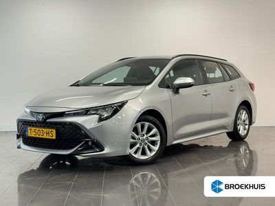 Grijs Gebruikt 2023 Toyota Corolla Hybrid Active Stationwagen | € 24.895