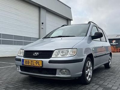 Grijs Gebruikt 2008 Hyundai Matrix Active MPV | € 2.250 (Eerlijke prijs)