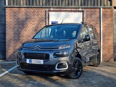 Grijs (metallic) Occasion 2022 Citroën Berlingo PureTech MPV | € 30.950