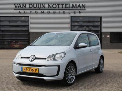 Wit Occasion 2017 VW up! move up! Hatchback | € 11.950 (Goede deal)
