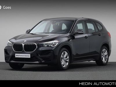 Zwart Gebruikt 2022 BMW X1 Performance SUV | € 29.880 (Eerlijke prijs)