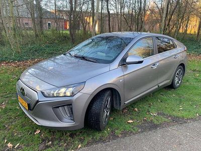 Grijs Gebruikt 2020 Hyundai Ioniq Comfort Hatchback | € 13.250 (Super prijs)