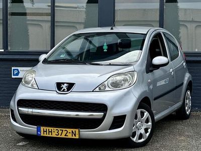 Grijs Gebruikt 2011 Peugeot 107 Hatchback | € 2.950 (Eerlijke prijs)