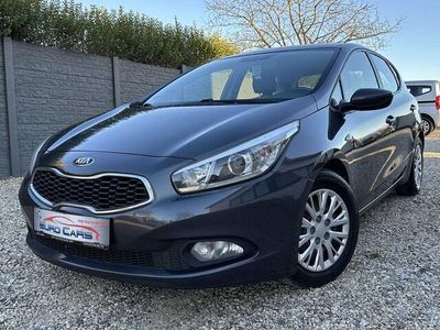 Grijs Gebruikt 2015 Kia Ceed Hatchback | € 6.390