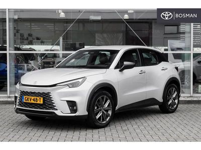 Grijs Gebruikt 2024 Lexus LBX SUV | € 38.450 (Eerlijke prijs)