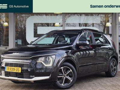 Zwart Gebruikt 2023 Kia Niro SUV | € 28.405 (Eerlijke prijs)