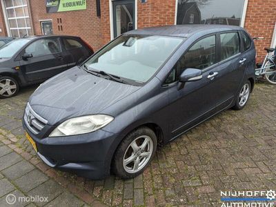 Honda FR-V