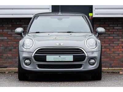 Grijs Occasion 2017 Mini One Cabriolet Chili Cabriolet | € 13.950 (Eerlijke prijs)