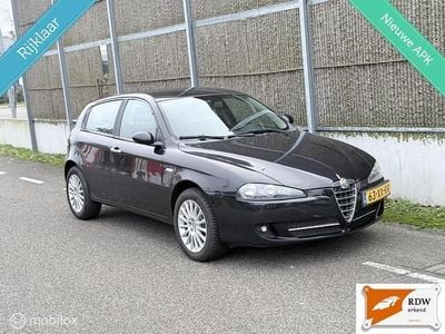 Zwart Gebruikt 2007 Alfa Romeo 147 Hatchback | € 2.750 (Eerlijke prijs)