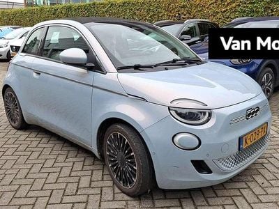 Blauw Occasion 2021 Fiat 500C La Prima Cabriolet | € 16.395 (Goede deal)