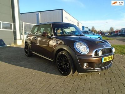 Bruin Gebruikt 2010 Mini Cooper S Hatchback | € 6.499 (Eerlijke prijs)