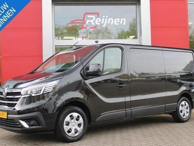 tweedehands Renault Trafic 2.0 dCi 110PK T30 L2H1 WORK EDITION | TREKHAAK | APPLE CARPLAY/ANDROID AUTO | NAVIGATIE | LED KOPLAMPEN | PARKEENSENSOREN | GRIPP CONTROL | ALL SEASON BANDEN | CRUISE CONTROL | DAB+ RADIO |