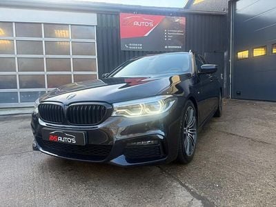 Zwart Occasion 2019 BMW 520 Executive Stationwagen | € 26.999 (Goede deal)