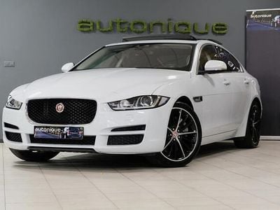 Occasion Jaguar XE Portfolio 241 PK (177 kW) 2015 Wit (metallic) Sedan