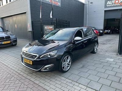 Zwart Occasion 2014 Peugeot 308 GT-line Hatchback | € 5.999 (Eerlijke prijs)