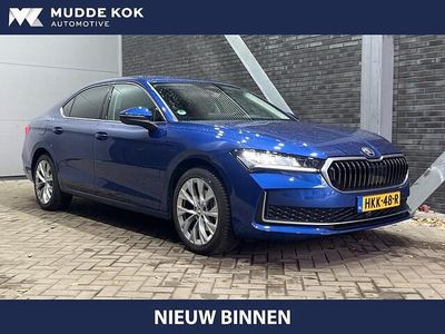 Blauw Occasion 2025 Skoda Superb First Edition Hatchback | € 37.700 (Super prijs)