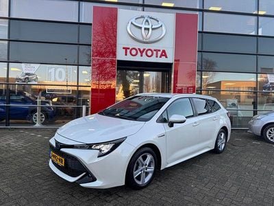 Wit Gebruikt 2020 Toyota Corolla Limited Stationwagen | € 22.950 (Eerlijke prijs)