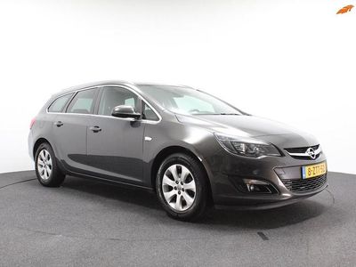 Grijs Occasion 2015 Opel Astra Sport Stationwagen | € 5.250 (Eerlijke prijs)