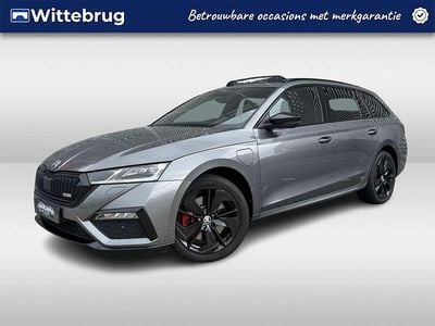 Grijs Occasion 2022 Skoda Octavia RS Stationwagen | € 31.950 (Eerlijke prijs)