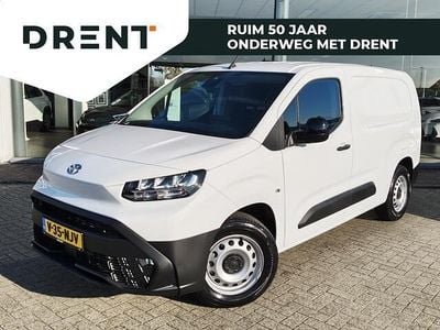 Wit Nieuw 2025 Toyota Proace City City MPV | € 24.700 (Iets duurder)
