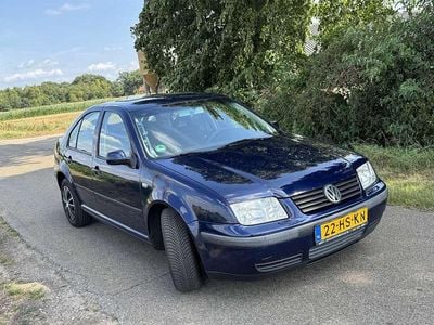 VW Bora