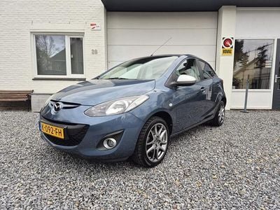 Blauw Gebruikt 2014 Mazda 2 Hatchback | € 8.250 (Goede deal)