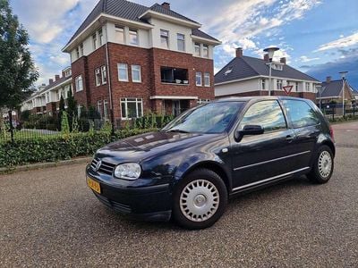 VW Golf IV