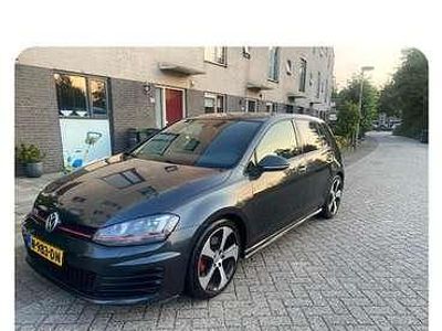 VW Golf VII