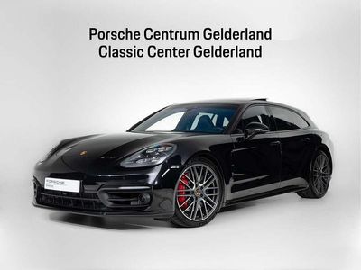Porsche Panamera 4S