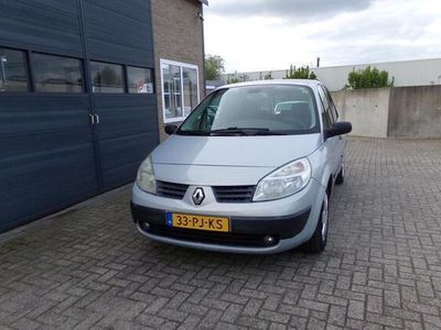 tweedehands Renault Scénic II 2.0-16V Authentique // Automaat// Vol onderhouden**